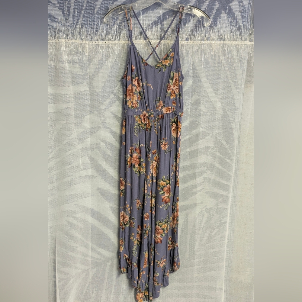 American Eagle Outfitters Floral Jumpsuit in Mauve and Peachy Pinks